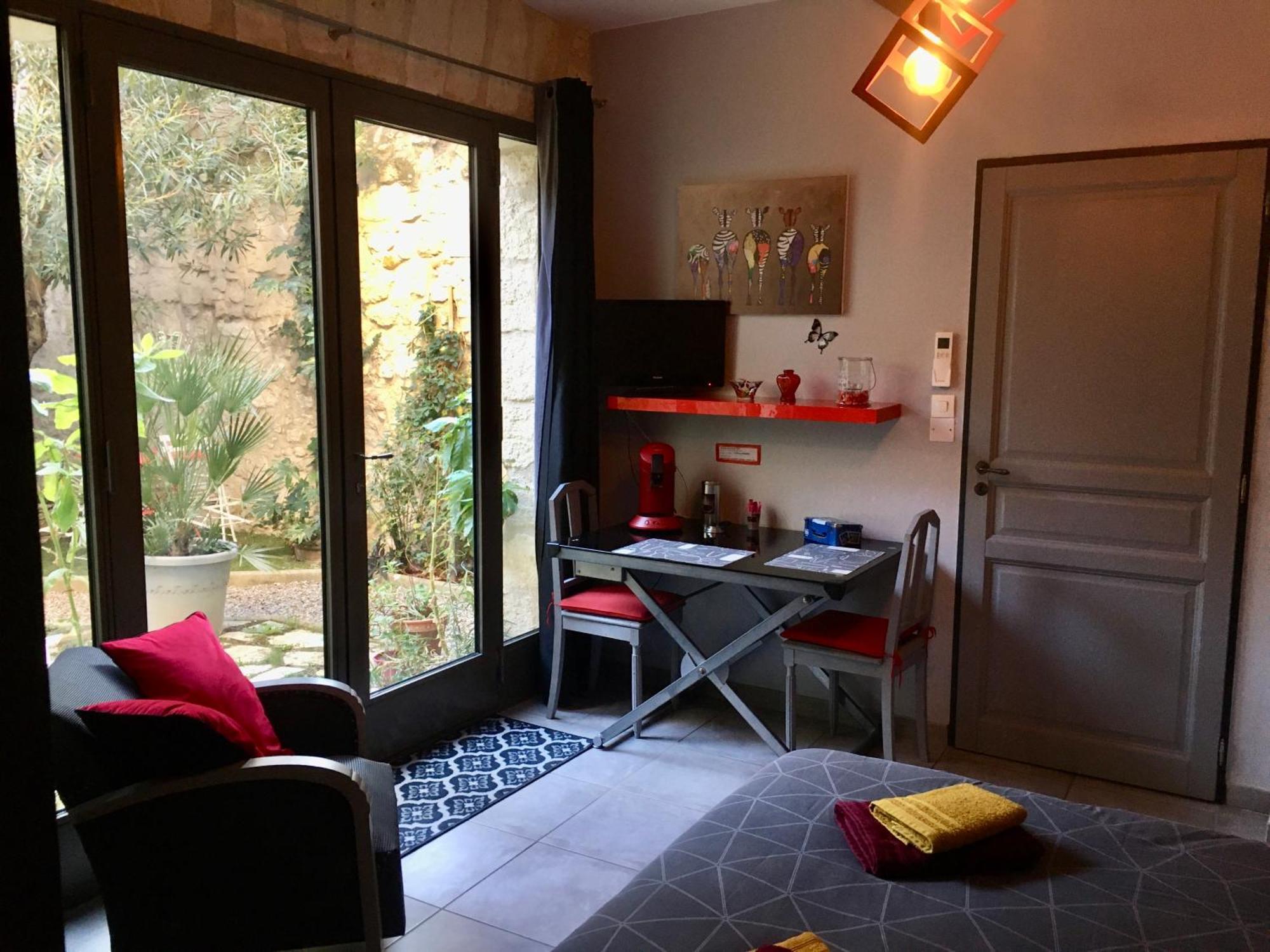 Chambre Sur Jardin Secret - Avignon Centre - Climatisee Dış mekan fotoğraf