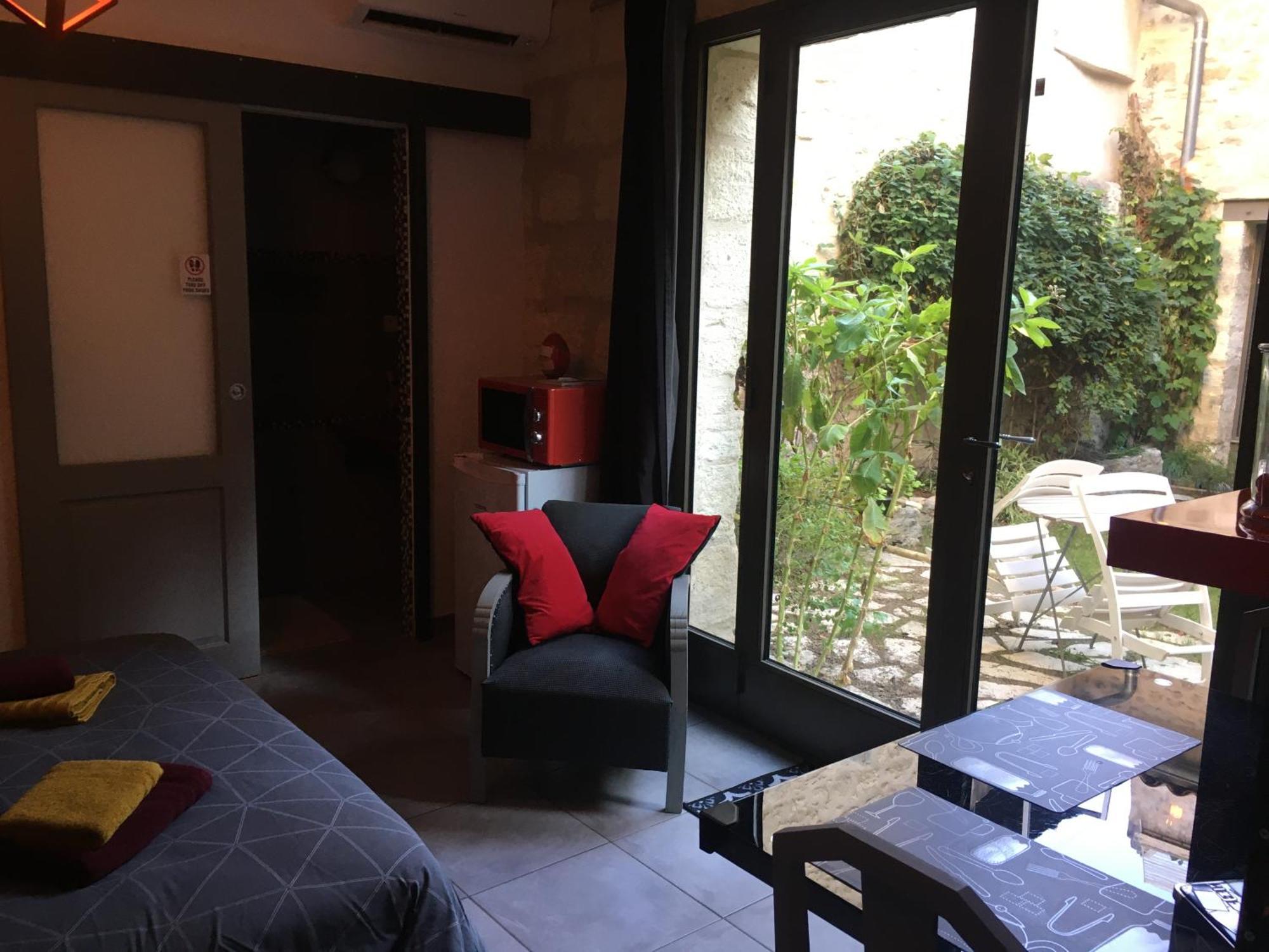 Chambre Sur Jardin Secret - Avignon Centre - Climatisee Dış mekan fotoğraf